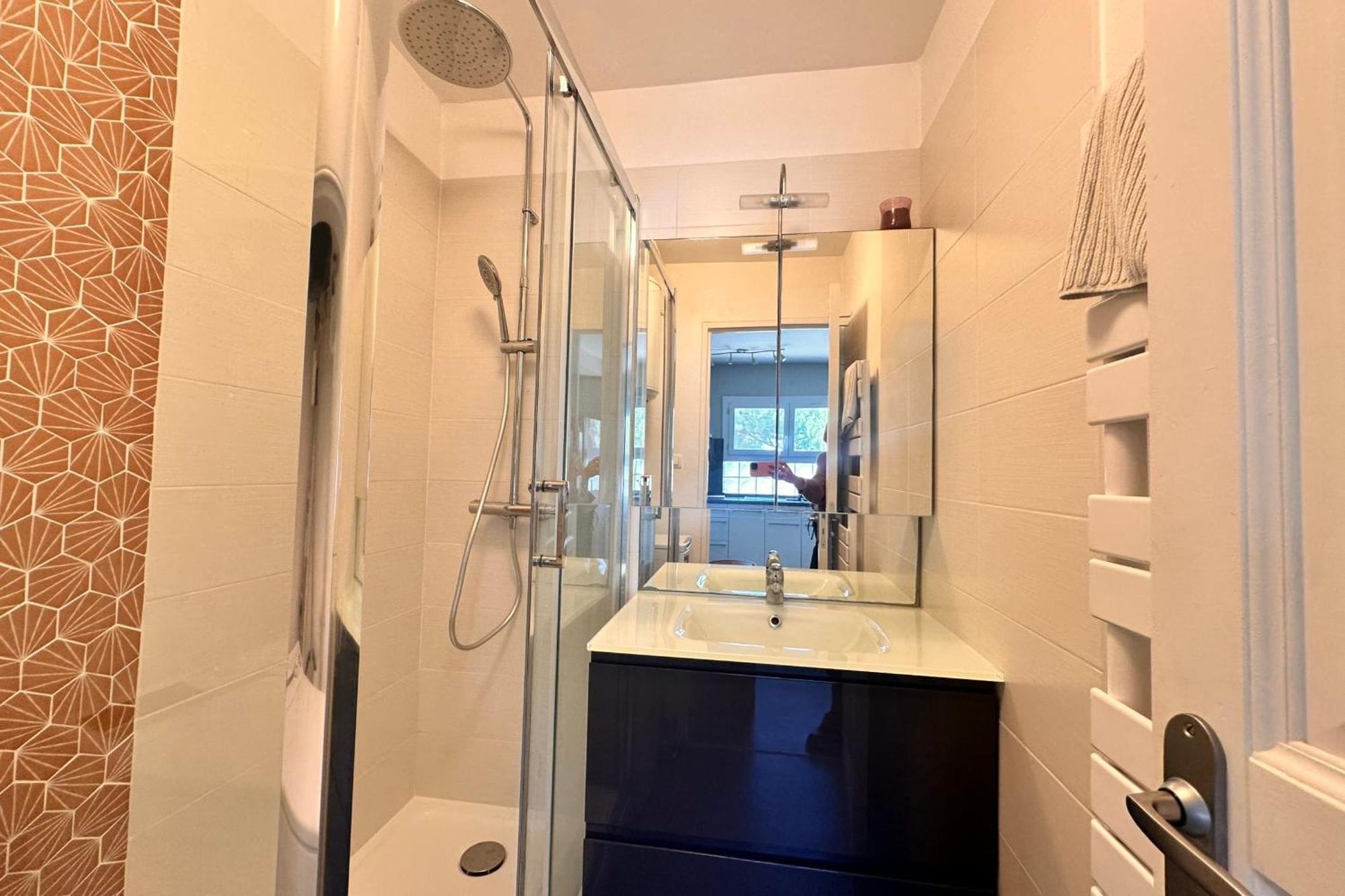 Le Neptune Appartement T2 Tout Confort Au Calme Et A Deux Pas De La Plage Le Grau-du-Roi Exteriör bild